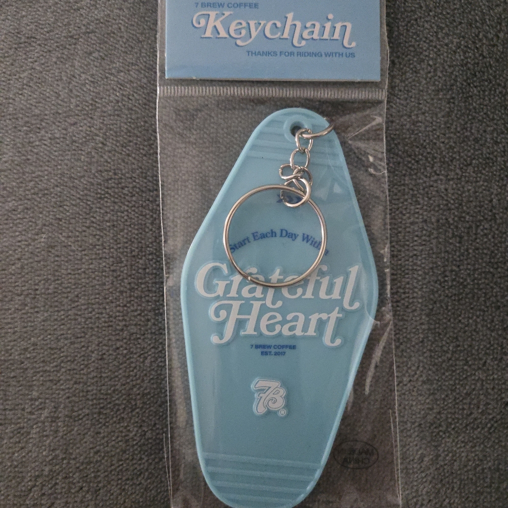 Grateful Heart Blue Keychain Holder by